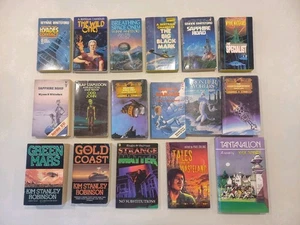 Bulk Lot 17 X VTG Retro Sci Fi Paperback Hardcover Novels Science Fiction Books - Bild 1 von 6