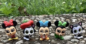 Juego de 5 Minnie Mouse y Fígaro Disney Doorables Serie 9 - Imagen 1 de 14