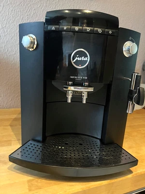 JURA F50 / GEN. II / Kaffeevollautomat - Kompl. Revidiert - In - Stand -Gesetzt - Bild 1 von 4