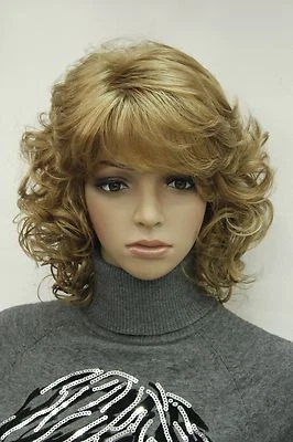 Highlight strawberry blonde Short Pixie Cut Wigs Synthetic Hair For White Women - Image 1 of 4