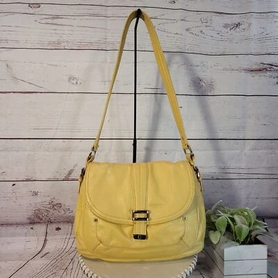 Liz Claiborne Soft Pale Tan Yellow Leather Shoulder Bag - Image 1 of 4