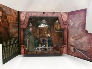Herr der Ringe Maßstab 1:6 Frodo Beutlin.... BITTE ANZEIGE LESEN - Bild 1 von 12