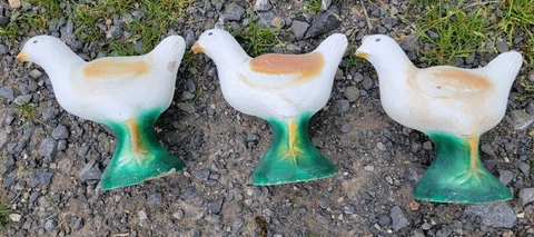 3 Vintage Antique Cement Concrete peeps Chicks Garden art Lawn Statue cast stone Cover