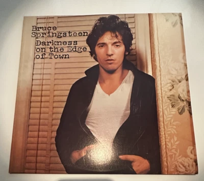 BRUCE SPRINGSTEEN -  DARKNESS ON THE EDGE OF TOWN - 1978 VINYL - JC 35318 - VG+ - Image 1 of 4