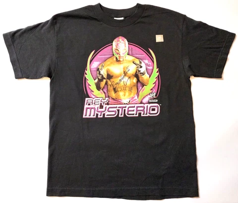 2006 WWE Licensed Rey Mysterio Shirt SIGNED Autographed - Size XL - RARE Cover