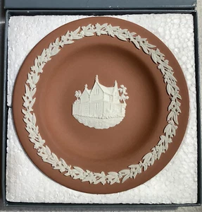 WEDGWOOD Jasper Ware Capital Cities Darwin Terracotta Round Tray Plate In Box - Picture 1 of 5