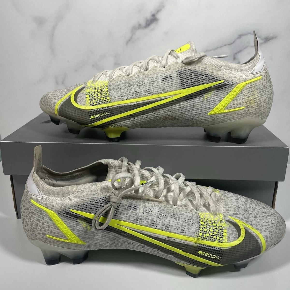 【極美品】NIKE MERCURIAL VAPOR14 ELITE FG NIKE Mercurial Vapor 14 Elite FG - Maximum speed and control
