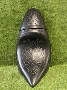 Genuine Victory Jackpot Ness Motorcycle Seat 2011 - 2684209 - Picture 1 of 18