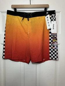 Size 34 Hurley Phantom Men’s Eco NASCAR Race Track Board Swim Shorts NEW H606 - Picture 1 of 3