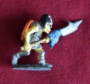 Citadel Miniatures Fantasy Tribes Orcs FTO8 Armoured Orc C15 Charging w. Polearm - Picture 1 of 1