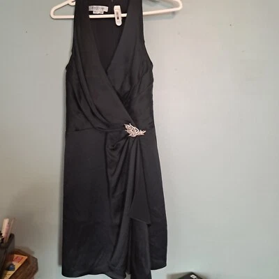 Vestido Kay Unger New York Vintage Talla 10 Negro Satinado Estrás Acentos Foto 1 de 4