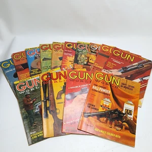 Gun World Magazine Lot of 14 Issues - Vintage 1960's Firearms & Shooting Guides - Foto 1 di 19