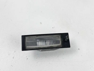 HYUNDAI TUCSON 15-18 OFFSIDE RIGHT REAR NUMBER PLATE LIGHT LAMP OEM 92501-D3000 - Image 1 of 4