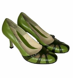 J Renee melody Heel Pumps US 7.5 Shoes Olive Green