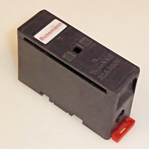 Bussmann HRC Fuse Link Carrier and Base 32A 550V AC Red and White Label No Fuse - Picture 1 of 6