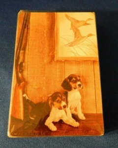 Vintage Deck kunststoffbeschichtete Spielkarten mit Hund Jagdhunde NEU VERSIEGELT - Bild 1 von 2