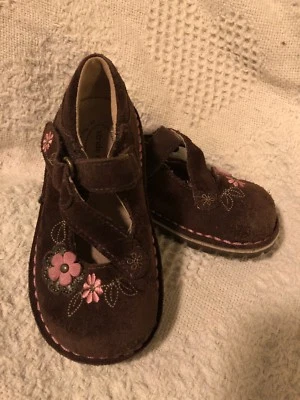 Stride Rite Niñas Marrón Gamuza Cuero Mary Janes Talla 7W Foto 1 de 4
