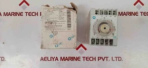 GIC CJ45B1 Series EM 2000 Auto-Reset Synchronous Timer 240 VAC - Picture 1 of 7