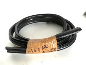 GENUINE FORD C MAX MK2 DRIVER SIDE REAR DOOR SEAL 10-15 . - Picture 1 of 2