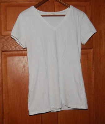 Zenana Outfitters V-Neck Short Sleeve T Shirt White Solid Top Stretchy Cotton L - Image 1 of 4