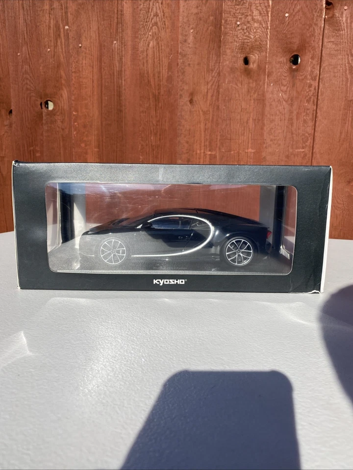 Kyosho Bugatti Chiron 1:18 Scale Black Discontinued C09548BK Rare  OUSIA - Image 1 of 4