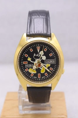 Vintage Seiko 5 Automatic Day&Date Movement No. 7009 Japan Made Men's Watch. - Image 1 of 4