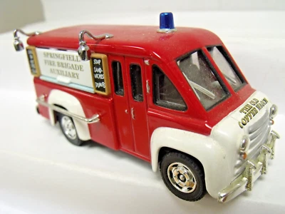 MATCHBOX ANTAÑO, 1:43,YFE16, DODGE ROUTE VAN "SPRINGFIELD FIRE", EXCELENTE ESTADO, NUEVO EN CAJA Foto 1 de 4