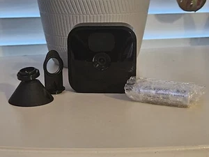 Blink Indoor or Outdoor 3rd Generation Add-On Security Camera - Picture 1 of 5
