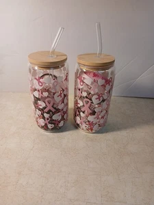 Brustkrebs Bänder Glasbecher mit Bambusdeckel und wiederverwendbaren Glasstrohhalmen  - Bild 1 von 15