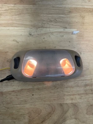 97-04 Ford Super Duty F-150 F-250 F-350 mapa cúpula de excursão luz aérea bronzeada GT - Imagem 1 de 4