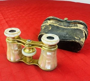 Occhiali da opera Lemaire Paris madreperla antico binocolo vintage con custodia - Foto 1 di 15