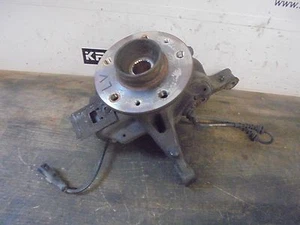 steering knuckle left passenger side N/S Renault Scenic III  1.5dCi 81kW K9K836 - Picture 1 of 2