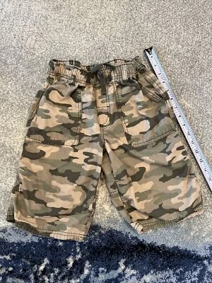 Preowned Gymboree Cargo Pants Youth 8 Camouflage Shorts — 第 1/4 张图片