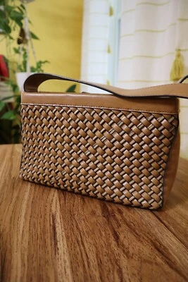 Relic by Fossil Woven Faux Leather Handbag Purse Shoulder Bag Boho Resortwear - Image 1 of 4