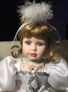 Messing Schlüssel Porzellan Puppe Ballerina 16 cm groß im Angebot - Bild 1 von 7