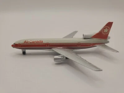 SCHABAK AIR CANADA LOCKHEED L-1011 DIECAST AIRPLANE 1:600 SCALE IN BOX - Image 1 of 4