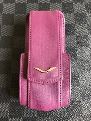 NUEVO Estuche de Cuero Genuino Vertu Ayxta Púrpura Súper RARO Tengo que Tener  Foto 1 de 2