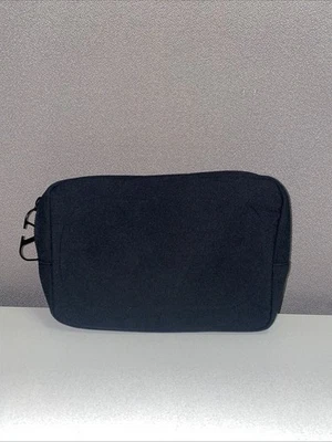 Valentino Beauty Black Dopp Case travel Pouch cosmetic toiletry wristlet Bag New - Image 1 of 4