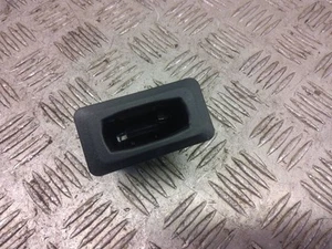 Mitsubishi Outlander 2018 Ignition key card reader 8637B628 SKE41412 36778 - Picture 1 of 5