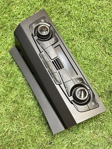 Audi A5 8T 07-11 Coupe Prefacelift Digital Climate Control Panel 8T2820043T #637 - Picture 1 of 7