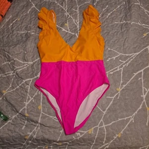 Swim suit pink orange low back ruffled straps SIZE L NEW 1 piece - Picture 1 of 8