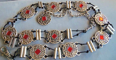 QVC LINDO CINTURÓN ESLABÓN REDONDO TONO PLATEADO CON CRISTALES SINTÉTICOS NARANJA Foto 1 de 4