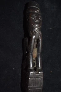 orig 799€. DAYAK RITUAL PIG Tun Tun STAKE, INSET SILVER EARLY 1900S 19" PROV - Bild 1 von 3