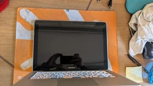 Lot ÉCRAN LCD COMPLET ASSEMBLÉ POUR MACBOOK PRO 13" A1278 2010 + Châssis +Autres - Photo 1/4