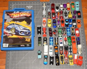 62x Vtg Hotwheels 1990's Diecast Car Vehicle Toy 1/64 Scale w/ Hot Wheels Case - Picture 1 of 7