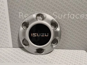 ISUZU RODEO HUBCAP 7.25" FROM A 17.5" WHEEL - Picture 1 of 5