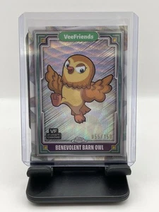 2025 Topps Chrome VeeFriends Benevolent Barn Owl Wave Refractor SP /150 SHARP - Picture 1 of 2