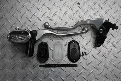 2024 KAWASAKI NINJA EX500 ABS FRENO DELANTERO CILINDRO MAESTRO Y EMBRAGUE PERCHA Foto 1 de 4