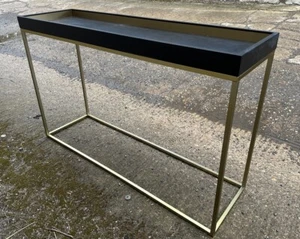 Splendido tavolo credenza di classe sala. Oro nero - Foto 1 di 11