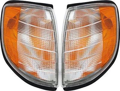 For 1995-1999 Mercedes Benz S Class Corner Light Set Driver and Passenger Side - Image 1 of 4